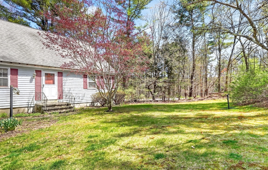 271 Hoyts Wharf Road Groton, MA 01450 - Photo 36 of 42 Gallery Image 36