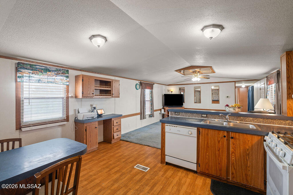 11665 North Derringer Road Marana, AZ 85653 - Photo 18 of 44 DSC06251