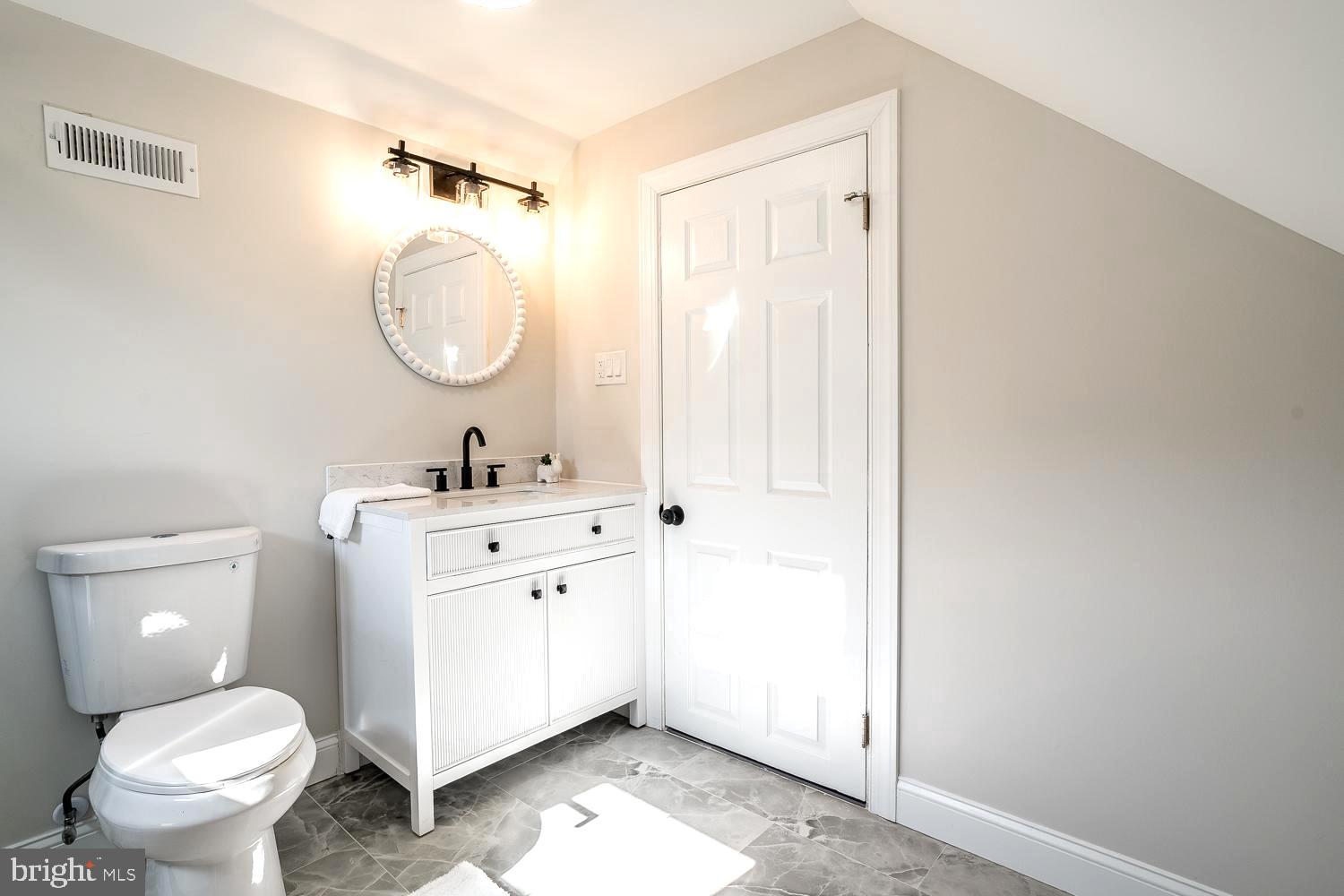431 East Park Avenue Maple Shade, NJ 08052 - Photo 29 of 36 Upper Bathroom w/ Ceramic floors & Shower Walls