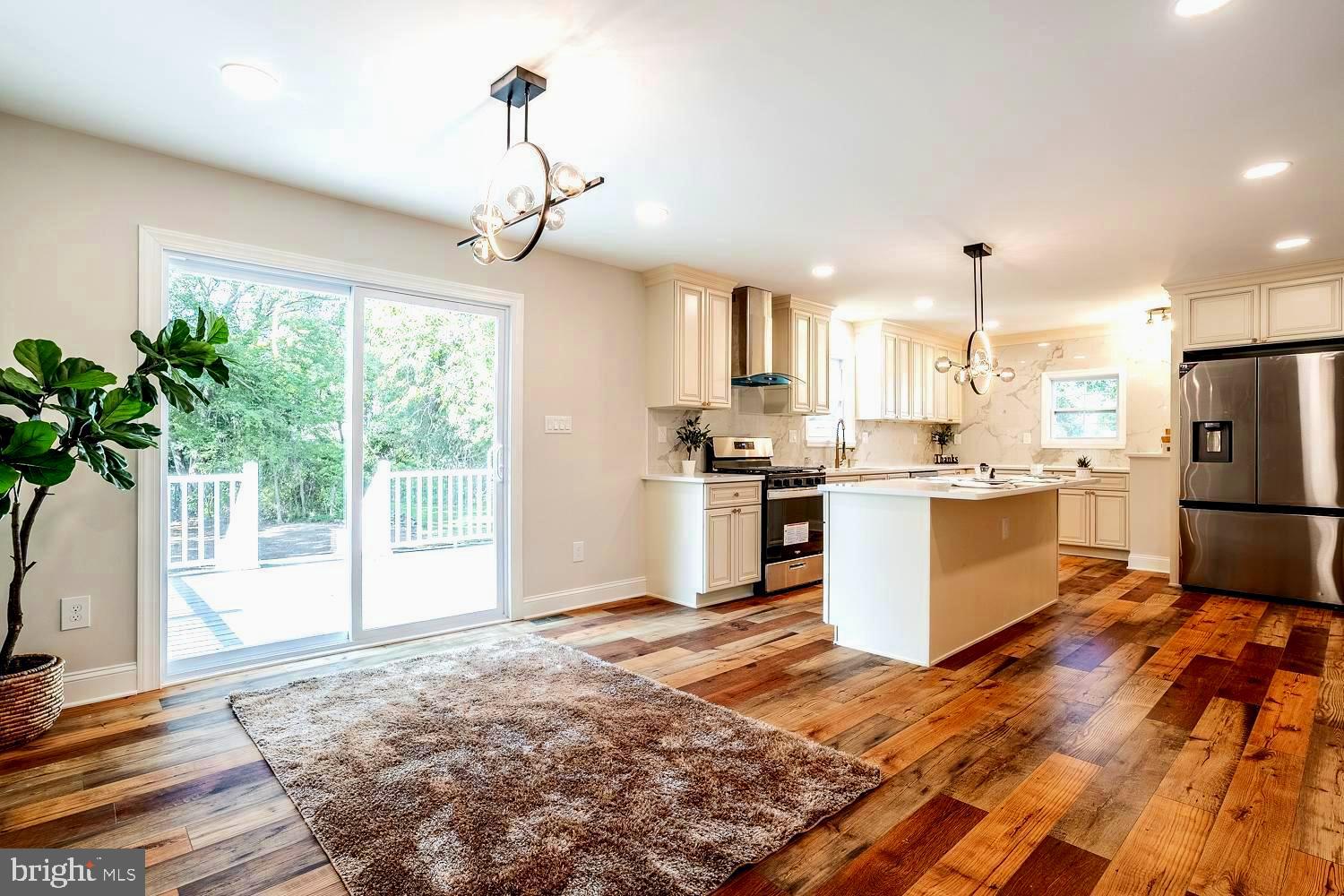 431 East Park Avenue Maple Shade, NJ 08052 - Photo 7 of 36 large Kitchen View with Sliders to exterior Deck