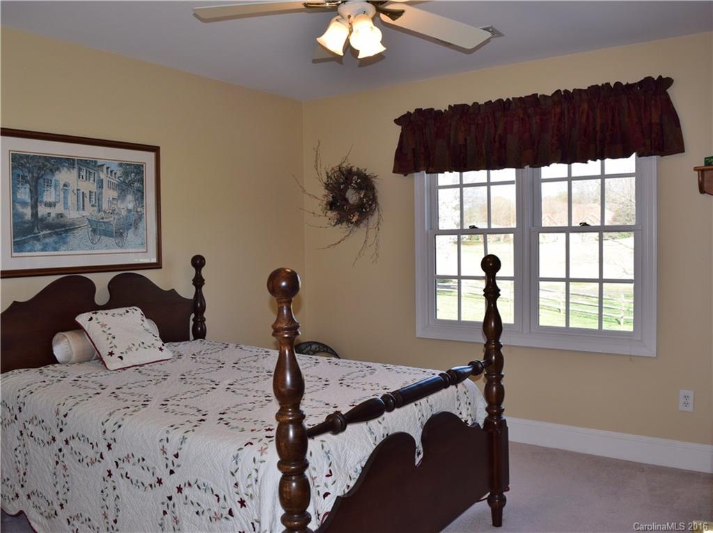 229 Spring Run Road, Unit 113 Mooresville, NC 28117 - Photo 14 of 24 Gallery Image 14