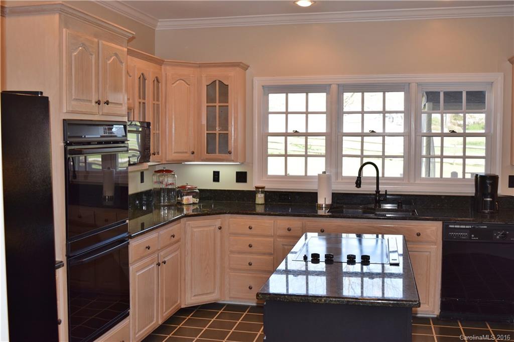 229 Spring Run Road, Unit 113 Mooresville, NC 28117 - Photo 9 of 24 Gallery Image 9