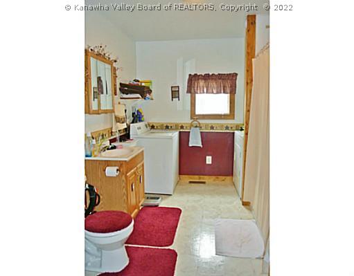 3581 Iva Durst Road Leon, WV 25123 - Photo 9 of 16 Main Level Bathroom.