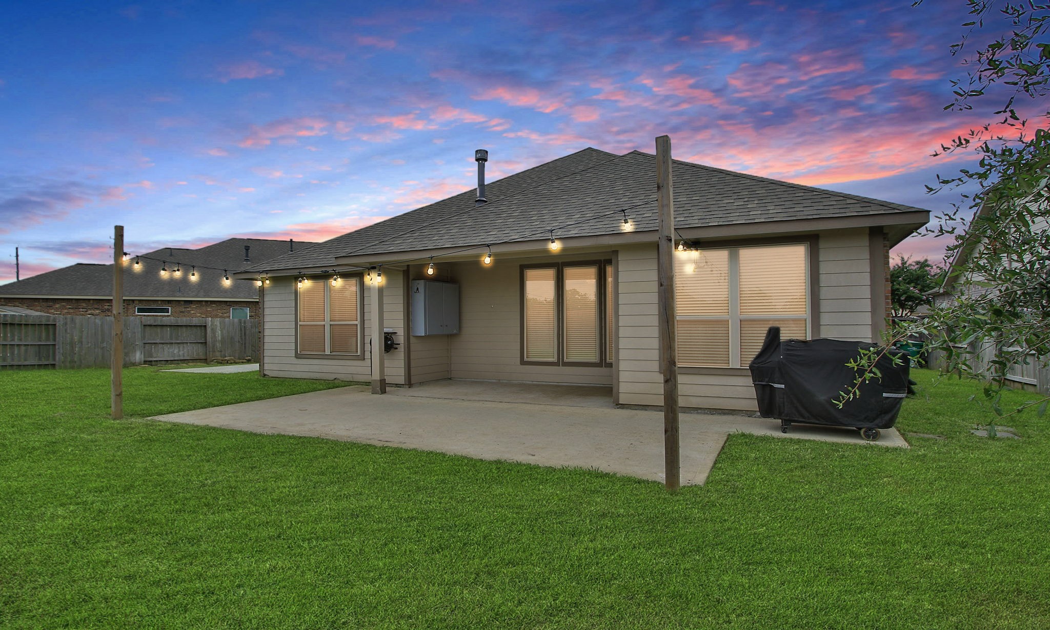 17506 Field Row Trail Hockley, TX 77447 - Photo 21 of 27 a front view of a house with a yard