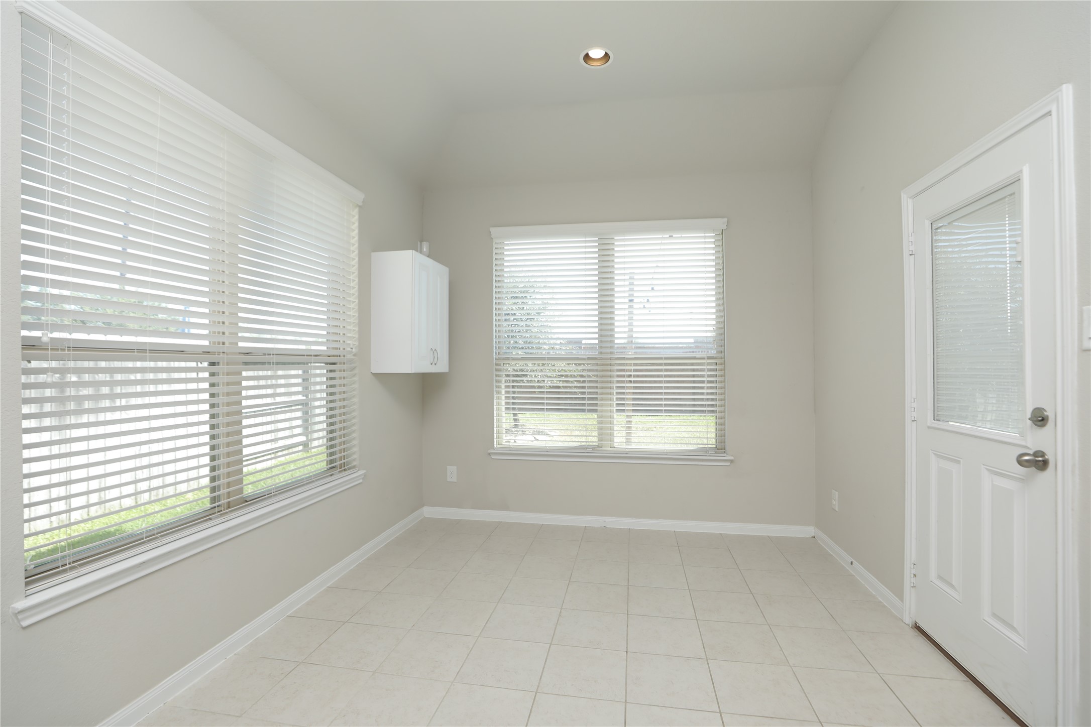 17506 Field Row Trail Hockley, TX 77447 - Photo 27 of 27 a view of an empty room with a window
