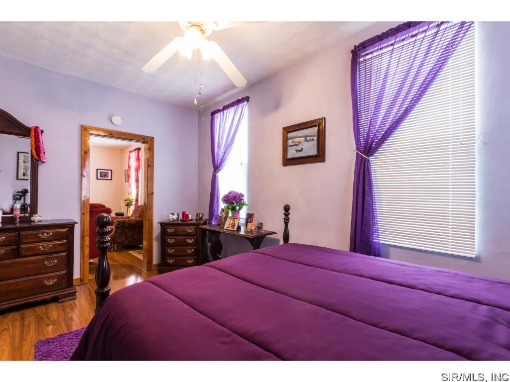 514 South Library Street Waterloo, IL 62298 - Photo 13 of 35