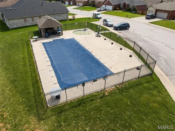 $524,950 | 2116 East Hawkins Court, Ozark, MO 65721