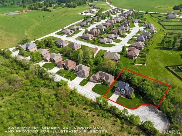 $524,950 | 2116 East Hawkins Court, Ozark, MO 65721