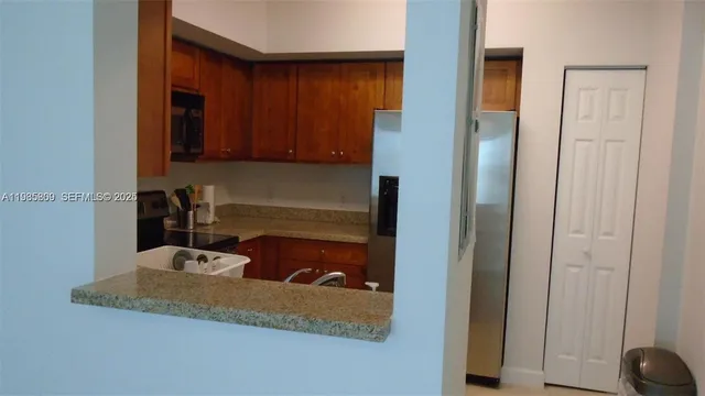 $3,200 | 1723 Southwest 2nd Avenue, Unit 608, Miami, FL 33129