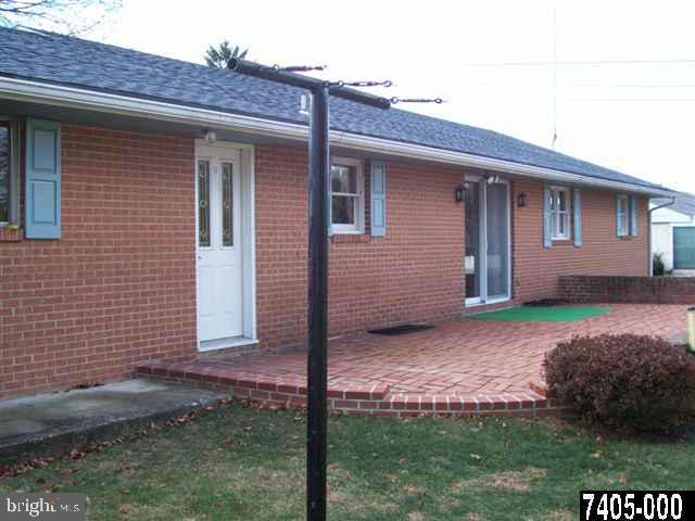 3411 Willow Road Dover, PA 17315 - Photo 5 of 16 Gallery Image 5