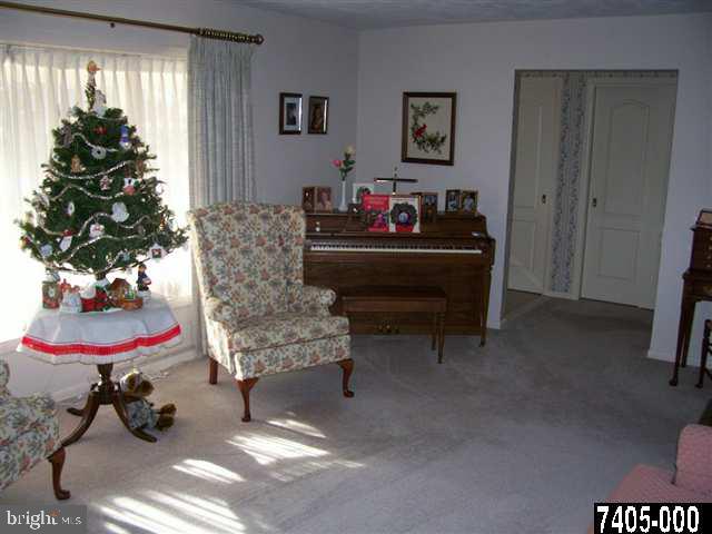 3411 Willow Road Dover, PA 17315 - Photo 7 of 16 Gallery Image 7