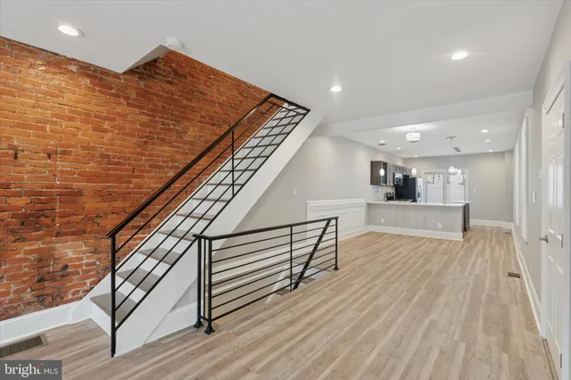 $424,900 | 1019 Snyder Avenue, Philadelphia, PA 19148