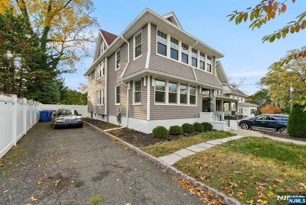 $960,000 | 11 West Gouverneur Avenue, Rutherford, NJ 07070