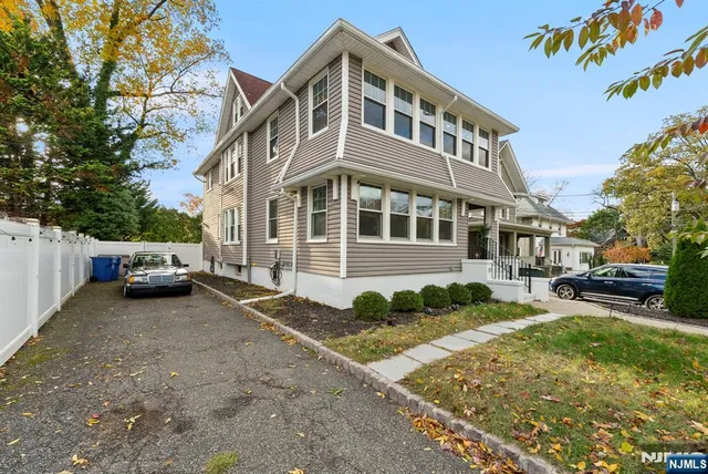 $910,000 | 11 West Gouverneur Avenue, Rutherford, NJ 07070
