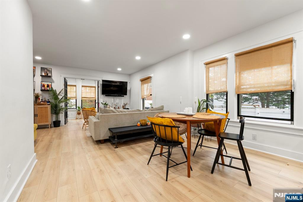 11 West Gouverneur Avenue Rutherford, NJ 07070 - Photo 12 of 45