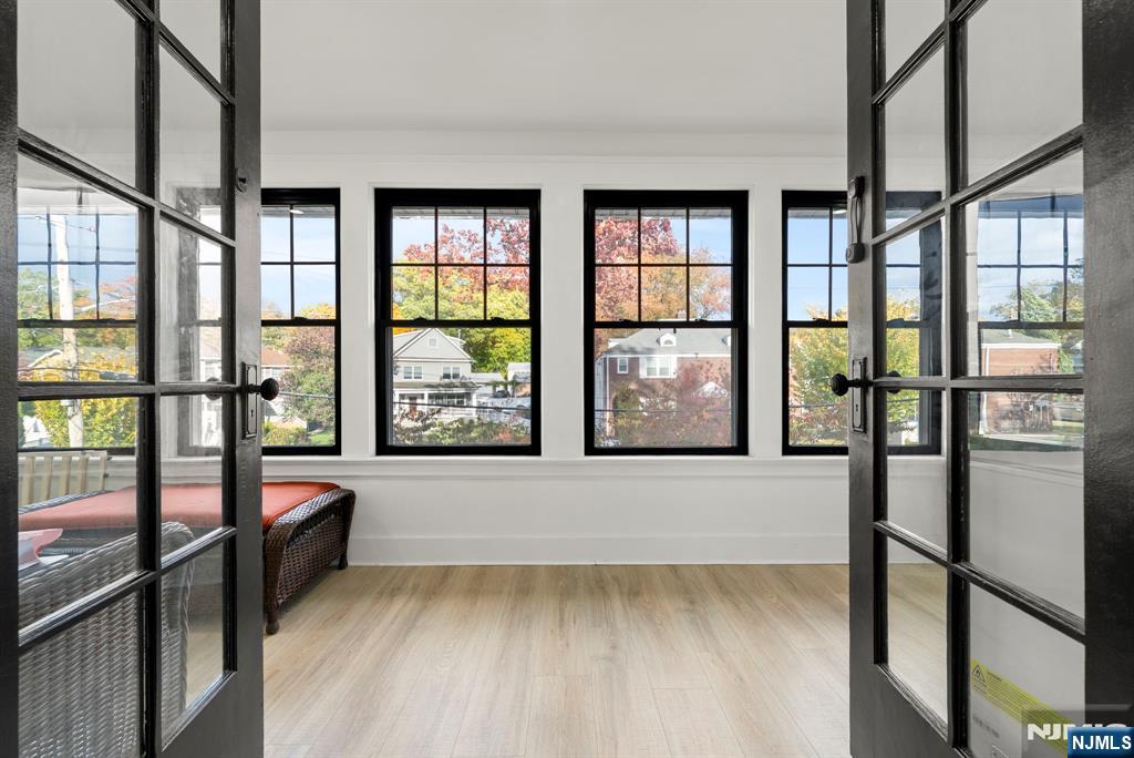 11 West Gouverneur Avenue Rutherford, NJ 07070 - Photo 16 of 45