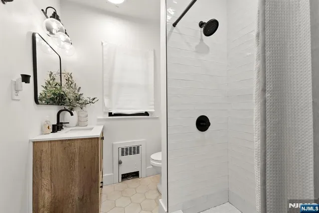 $910,000 | 11 West Gouverneur Avenue, Rutherford, NJ 07070