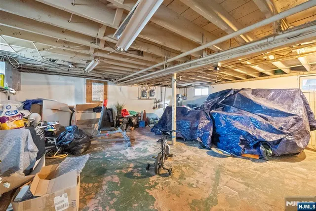 $910,000 | 11 West Gouverneur Avenue, Rutherford, NJ 07070