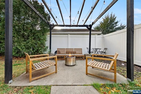 $960,000 | 11 West Gouverneur Avenue, Rutherford, NJ 07070