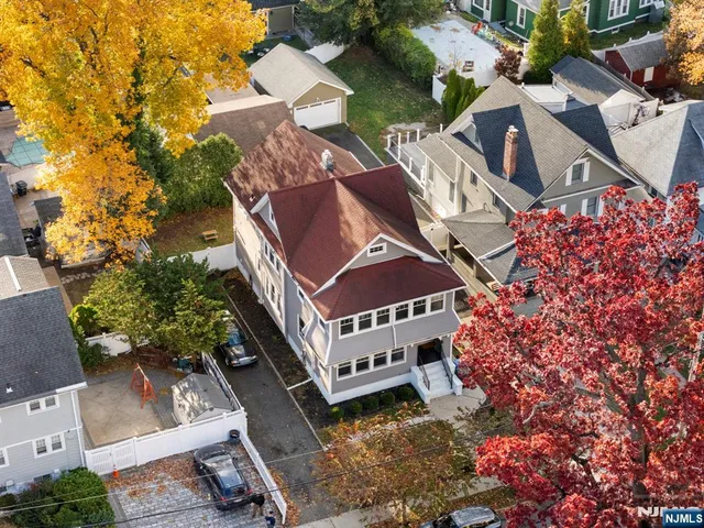 $910,000 | 11 West Gouverneur Avenue, Rutherford, NJ 07070