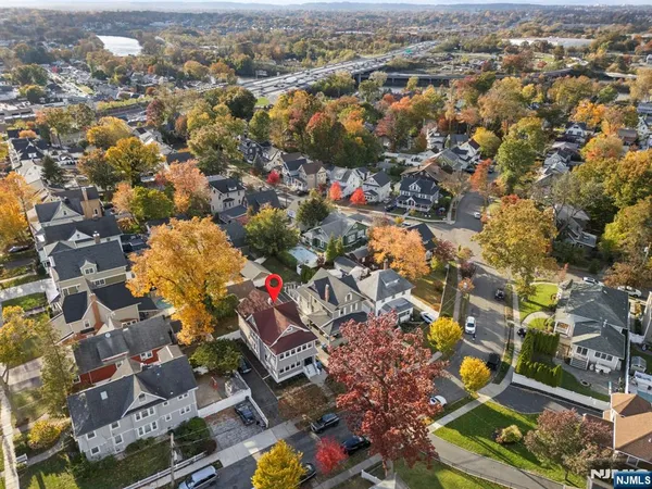 $960,000 | 11 West Gouverneur Avenue, Rutherford, NJ 07070