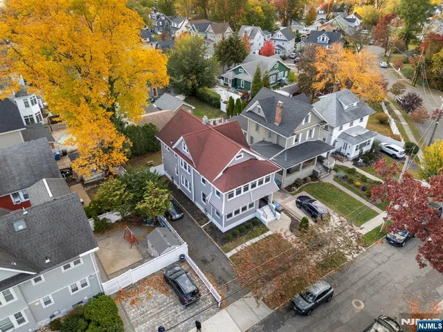 $910,000 | 11 West Gouverneur Avenue, Rutherford, NJ 07070