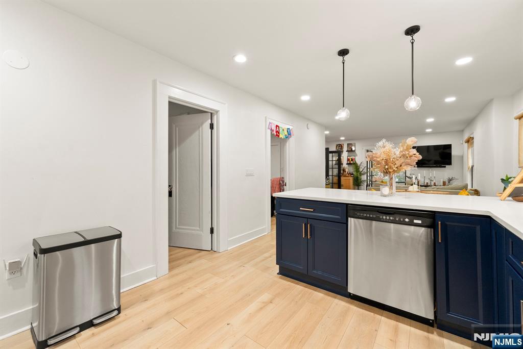 11 West Gouverneur Avenue Rutherford, NJ 07070 - Photo 10 of 45