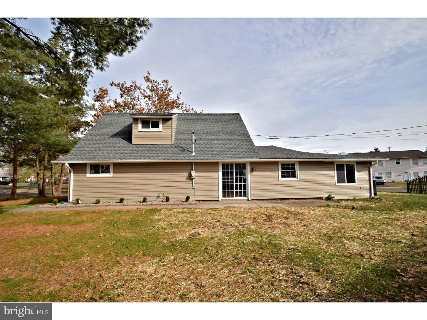 97 Indigo Road Levittown, PA 19057 - Photo 23 of 24 Exterior Back