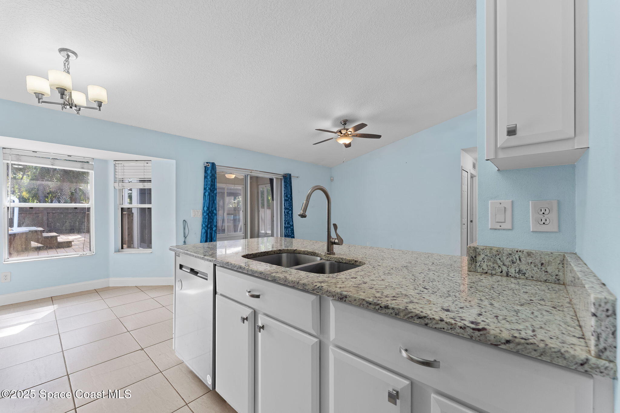 7635 Fringe Place Cocoa, FL 32927 - Photo 18 of 56 16-web-or-mls-DSC04398