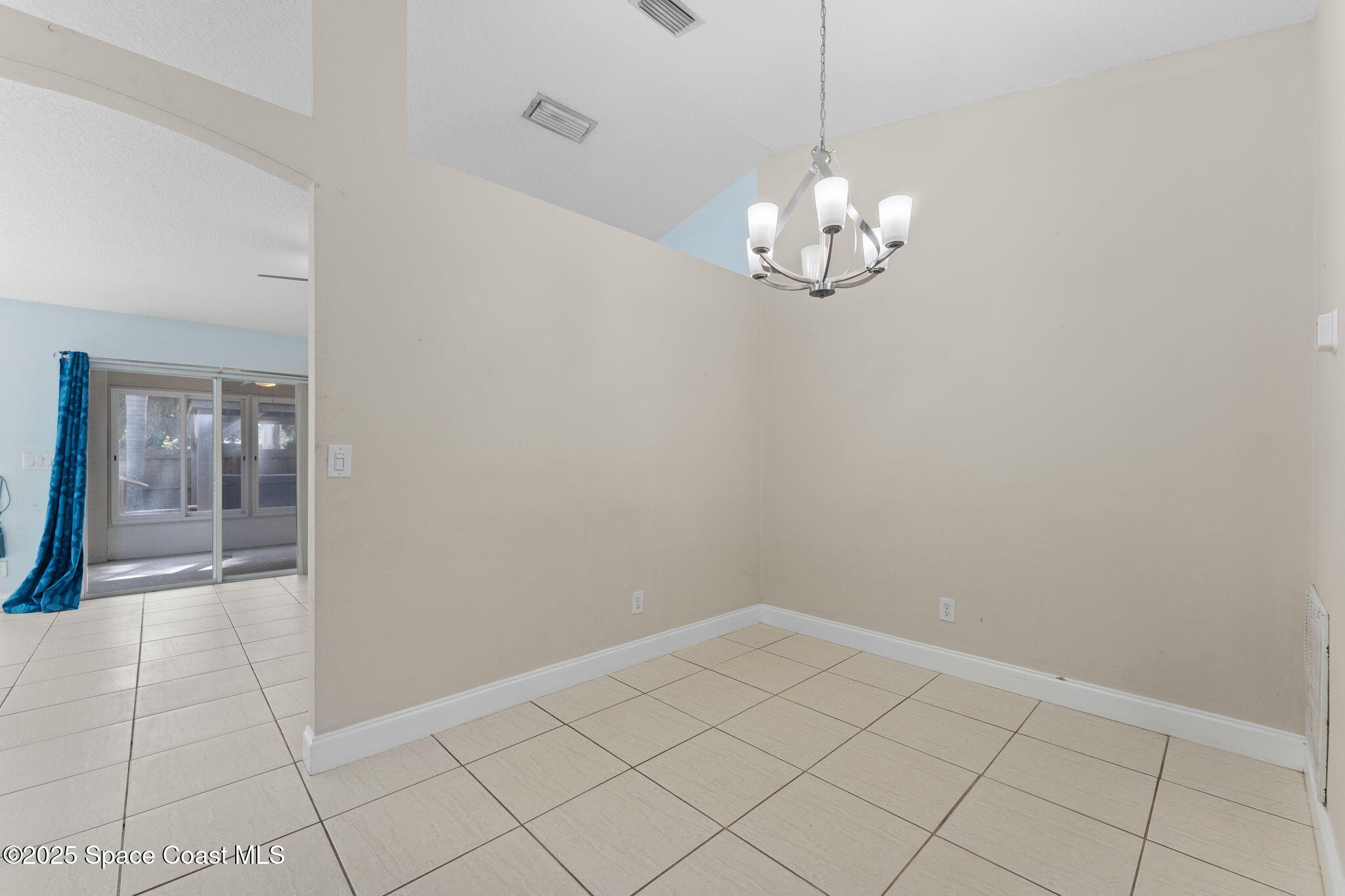 7635 Fringe Place Cocoa, FL 32927 - Photo 10 of 56 8-web-or-mls-DSC04338