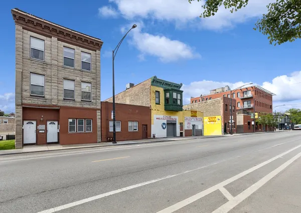 $7,999,999 | 2135 West Armitage Avenue, Chicago, IL 60647
