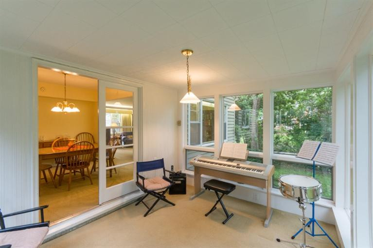 1006 Avon Road Ann Arbor, MI 48104 - Photo 11 of 33 Photo 11