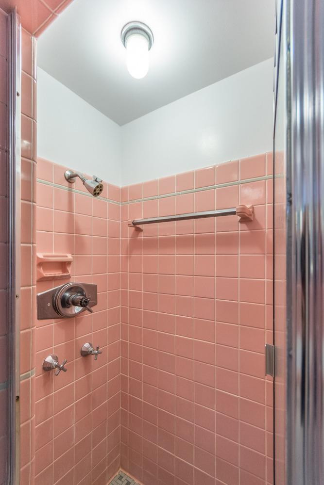 1006 Avon Road Ann Arbor, MI 48104 - Photo 21 of 33 Photo 21