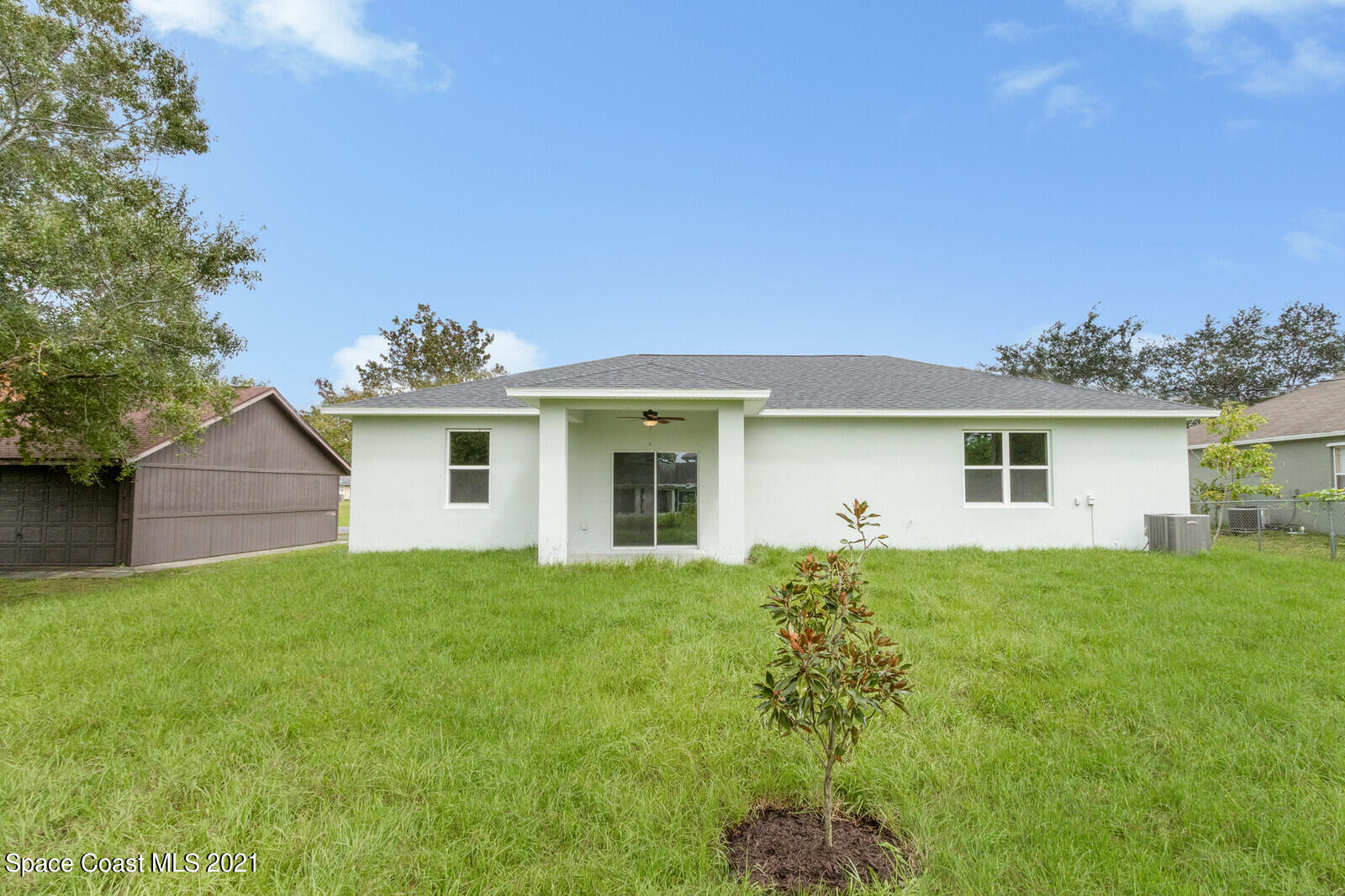 1475 Wakefield Road Southeast Palm Bay, FL 32909 - Photo 33 of 52 06_1475Wakefield105_mls