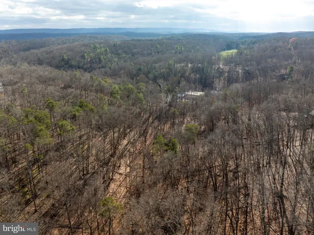 $289,900 | 277 Endless Summer Road, Hedgesville, WV 25427