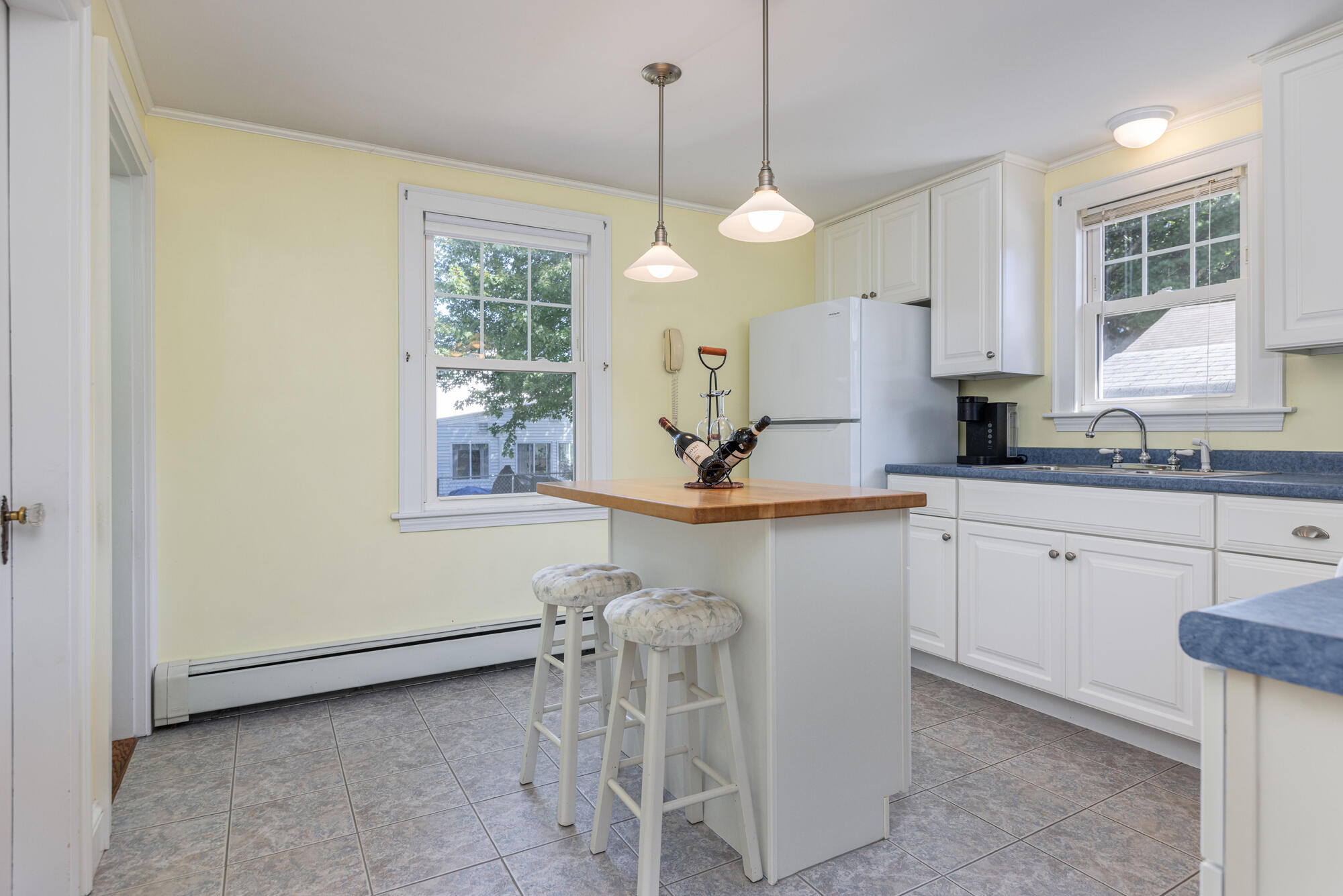 19 Keswick Road South Portland, ME 04106 - Photo 17 of 31 Kitchen