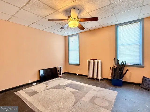 $270,000 | 139 South Sussex Street, Gloucester City, NJ 08030