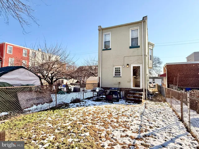 $270,000 | 139 South Sussex Street, Gloucester City, NJ 08030