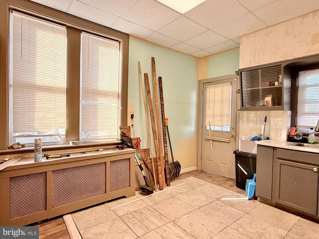 $270,000 | 139 South Sussex Street, Gloucester City, NJ 08030