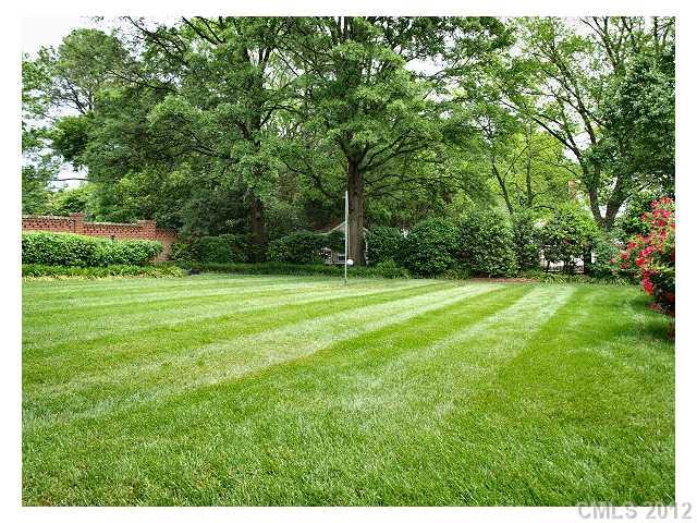 4133 Beresford Road Charlotte, NC 28211 - Photo 16 of 16 Gallery Image 16