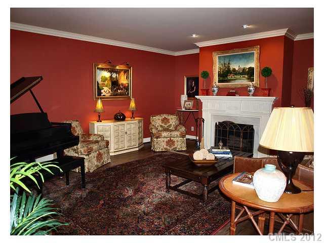 4133 Beresford Road Charlotte, NC 28211 - Photo 3 of 16 Gallery Image 3