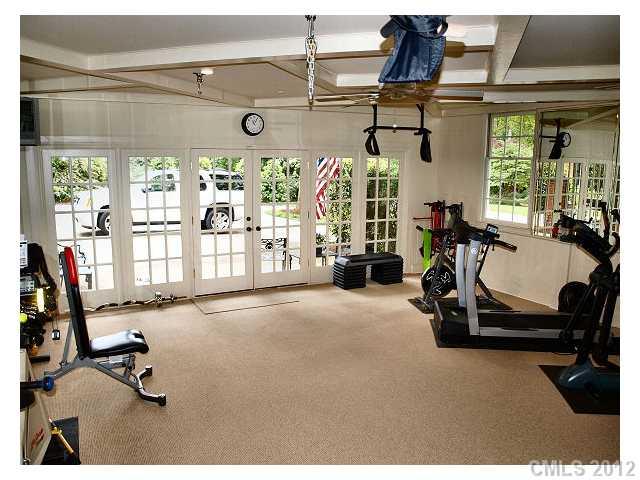 4133 Beresford Road Charlotte, NC 28211 - Photo 10 of 16 Gallery Image 10
