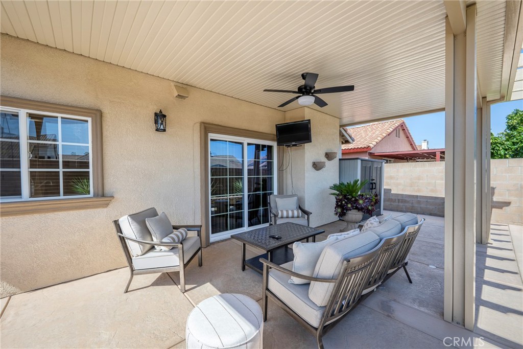 285 Flicker Way Perris, CA 92571 - Photo 39 of 42