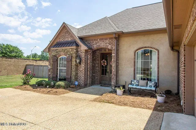 $2,800 | 301 Toulon Street, Brandon, MS 39042