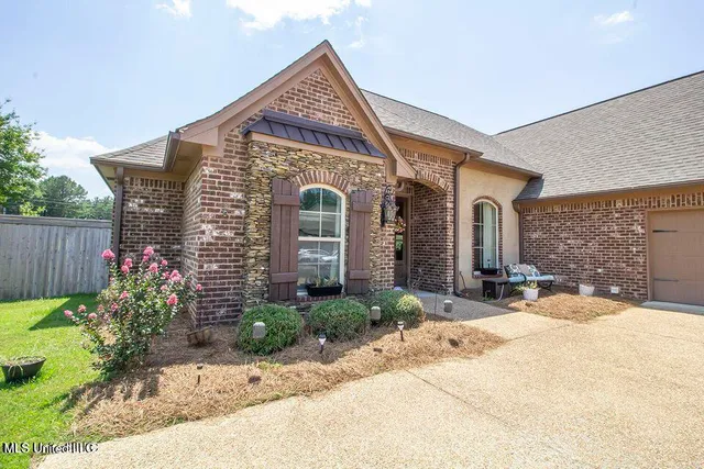 $2,800 | 301 Toulon Street, Brandon, MS 39042