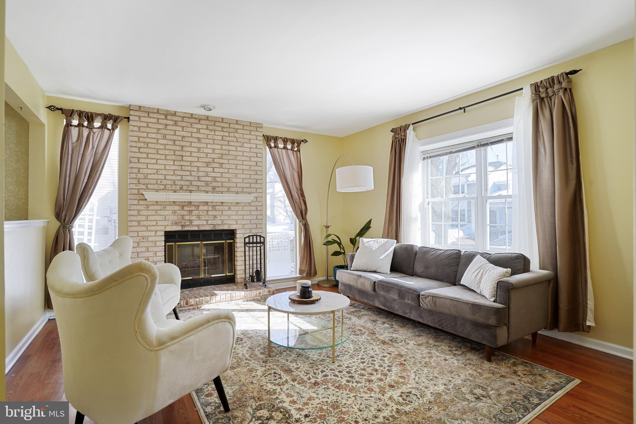 20 Allison Road East Windsor, NJ 08520 - Photo 4 of 36 Living room