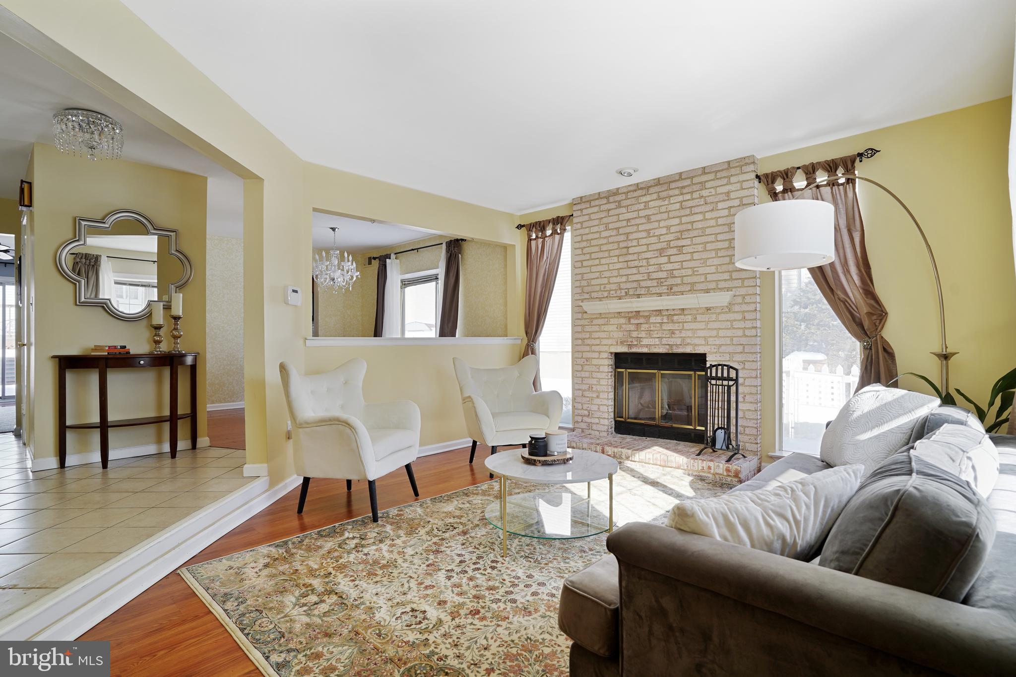 20 Allison Road East Windsor, NJ 08520 - Photo 5 of 36 Living room