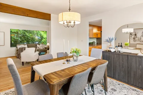 $998,000 | 20106 96th Avenue Northeast, Bothell, WA 98011