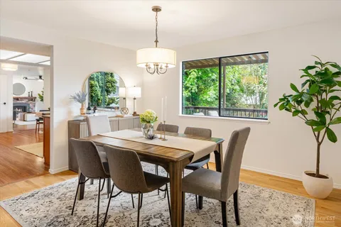 $998,000 | 20106 96th Avenue Northeast, Bothell, WA 98011