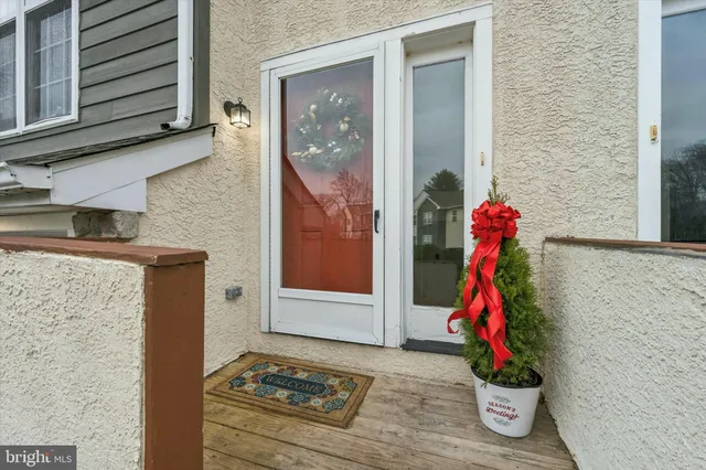 a view of a entryway door of the house